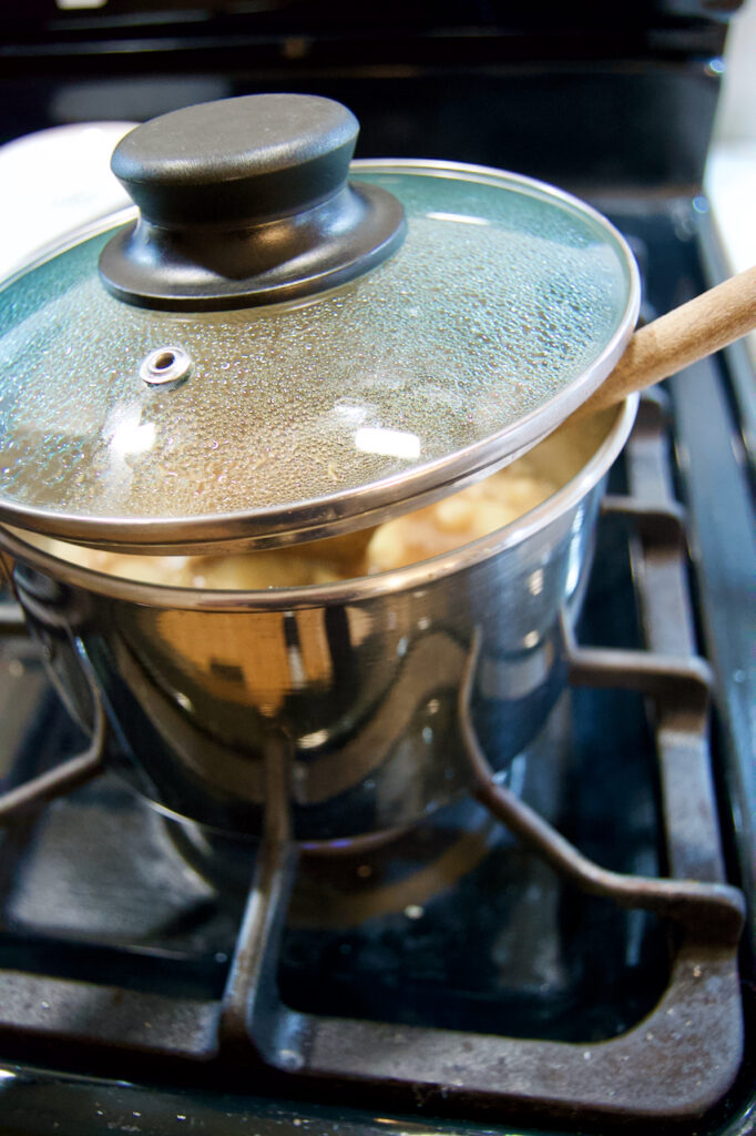 To allow the pear butter to thicken up use this kitchen hack.