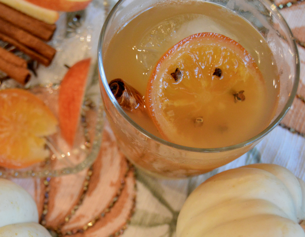 Apple Cider Cocktail – a Gut-Friendly Fall Cocktail